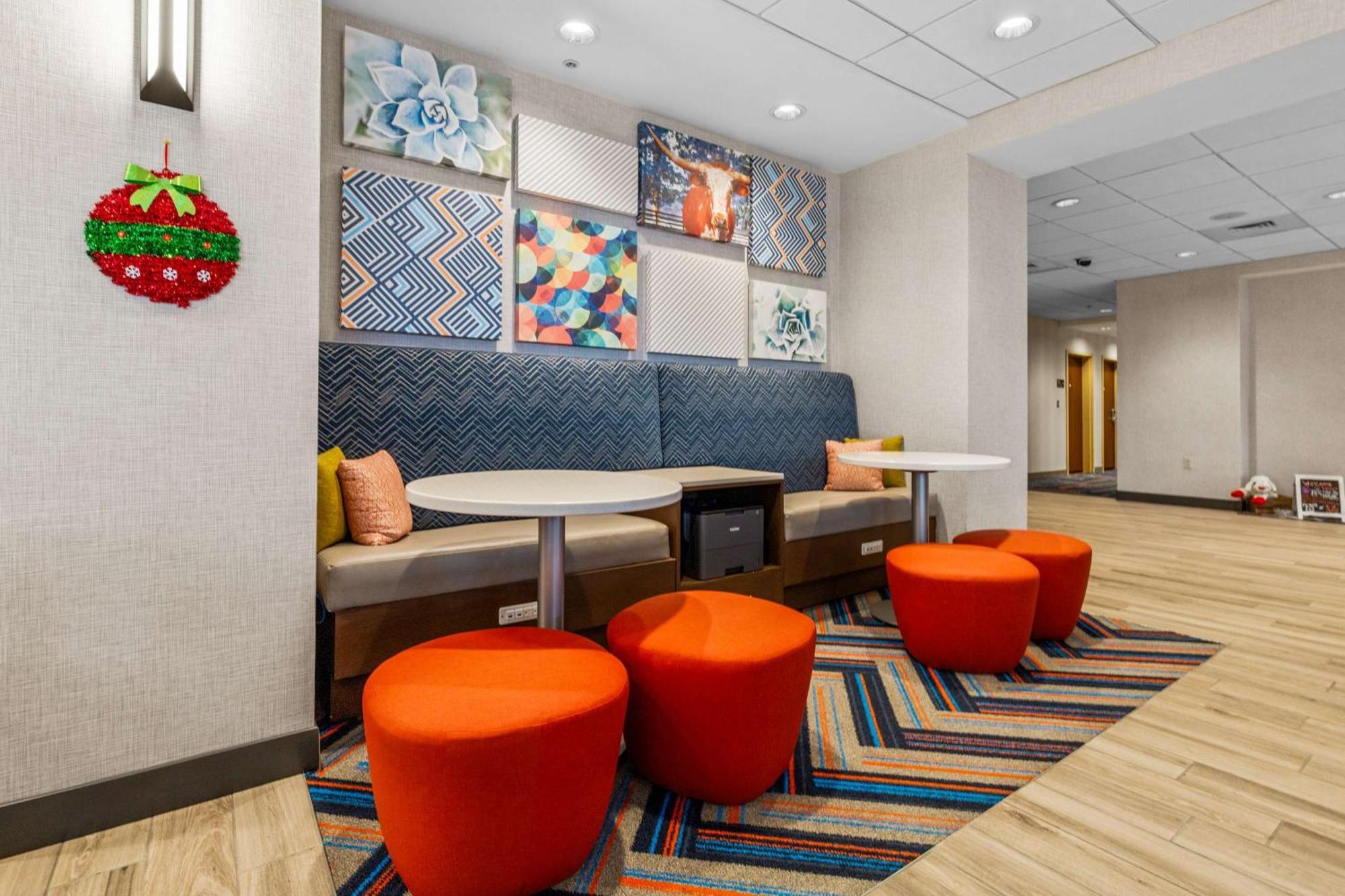 Hampton Hotel 3*